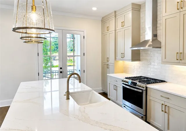 Photo 3 of Townhouse for sale at 200 Midnight Oak Run #4, Alpharetta, GA 30009 | MLS# 7836632 | Listing updated on 2026-09-12