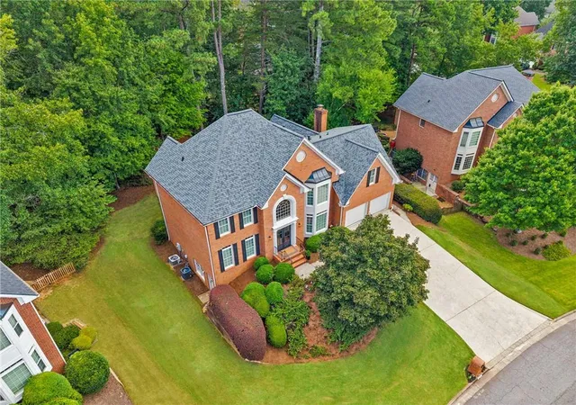 Photo 2 of Sale Pending at 10755 Carrara Cvs, Alpharetta, GA 30022 | MLS# 7828500 | Listing updated on 2026-09-13