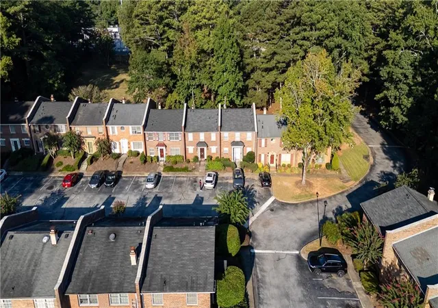 Photo 2 of Condo for sale at 3305 York Pl, Decatur, GA 30032 | MLS# 7840659 | Listing updated on 2026-10-08