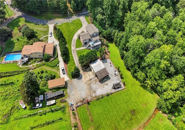 Photo 3 of Single family home for sale at 43 Bailey Dr SW, Lilburn, GA 30047 | MLS# 7841771 | Listing updated on 2026-09-23