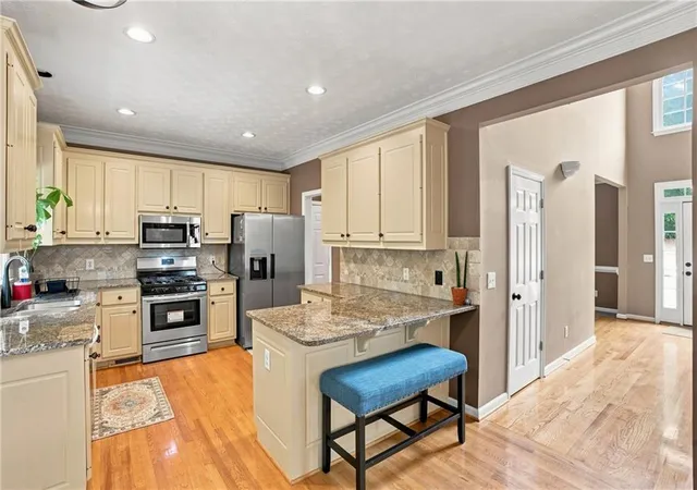 Photo 3 of Single family home for sale at 605 Trophy Ln, Conyers, GA 30094 | MLS# 7828164 | Listing updated on 2026-09-26