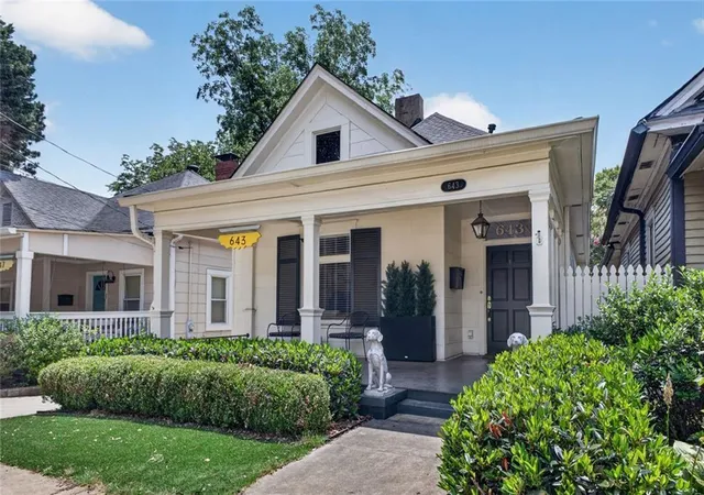 Photo 3 of Sale Pending at 643 Glenwood Ave Se, Atlanta, GA 30312 | MLS# 7801068 | Listing updated on 2026-09-29