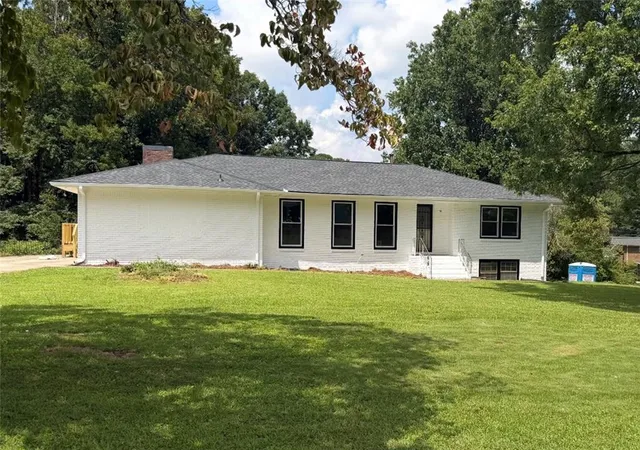 Photo 1 of Single family home for sale at 242 Angla Dr Se, Smyrna, GA 30082 | MLS# 7817671 | Listing updated on 2026-10-07