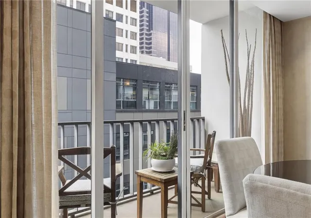Listing Photo 1 - Condo for sale in building located at 145 15Th St Ne, Atlanta, GA 30309 - Unit #824