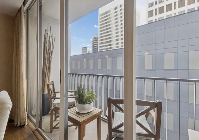 Photo 3 of Condo for sale at 145 15th Street NE #824, Atlanta, GA 30309 | MLS# 7832944 | Listing updated on 2026-09-11