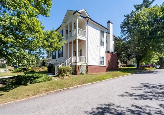 Photo 2 of Single family home for sale at 2481 Appalachee Dr NE, Brookhaven, GA 30319 | MLS# 7830168 | Listing updated on 2026-10-30