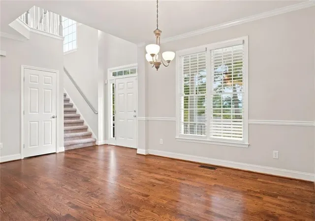 Photo 2 of Sale Pending at 843 Bentwater Dr, Acworth, GA 30101 | MLS# 7846109 | Listing updated on 2026-10-31