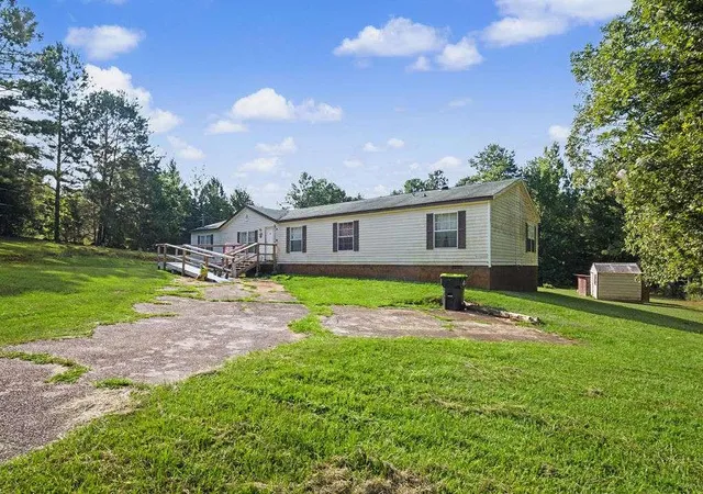 Photo 3 of Sale Pending at 2718 Triune Ml Rd, Thomaston, GA 30286 | MLS# 7833565 | Listing updated on 2026-10-01