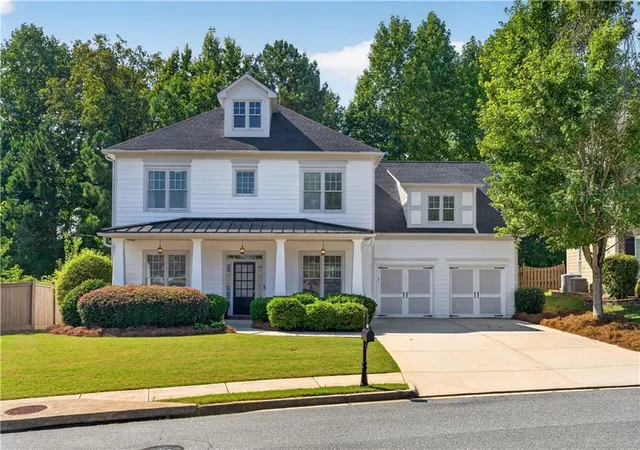 Photo 1 of Single family home for sale at 2589 Lakefield Cir, Marietta, GA 30064 | MLS# 7832673 | Listing updated on 2026-09-12