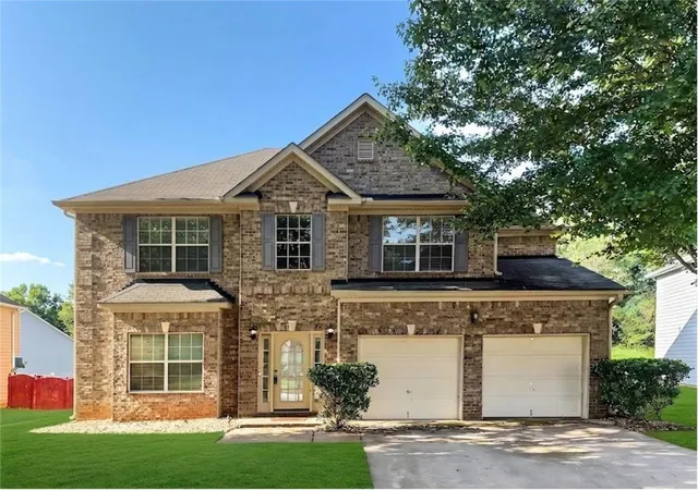 Photo 1 of Sale Pending at 3719 Big Horn Ct, Ellenwood, GA 30294 | MLS# 7837405 | Listing updated on 2026-10-01