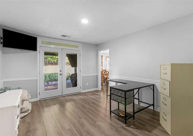 Photo 3 of Single family home for sale at 409 Coosa Ct, Mcdonough, GA 30252 | MLS# 7836248 | Listing updated on 2026-09-12