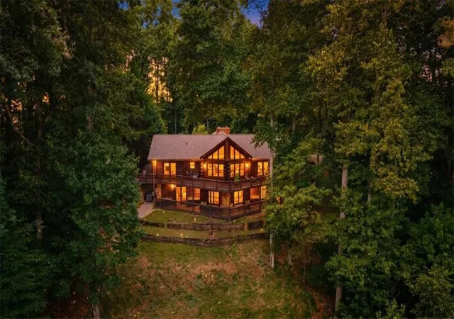 Photo 1 of Single family home for sale at 260 Observation Ln, Blue Ridge, GA 30513 | MLS# 7833625 | Listing updated on 2026-09-07