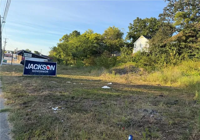 Photo 3 of Land for sale at 418 S Wall St, Calhoun, GA 30701 | MLS# 7834172 | Listing updated on 2026-09-10