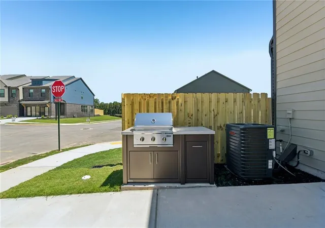Photo 35 of Townhouse for sale at 303 Barracks Way #885, Hoschton, GA 30548 | MLS# 7832344 | Listing updated on 2026-09-04