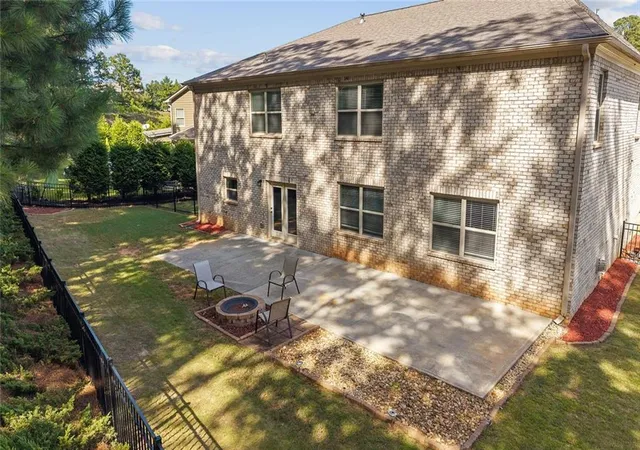 Photo 2 of Single family home for sale at 9270 Colham Dr, Cumming, GA 30041 | MLS# 7836136 | Listing updated on 2026-09-12