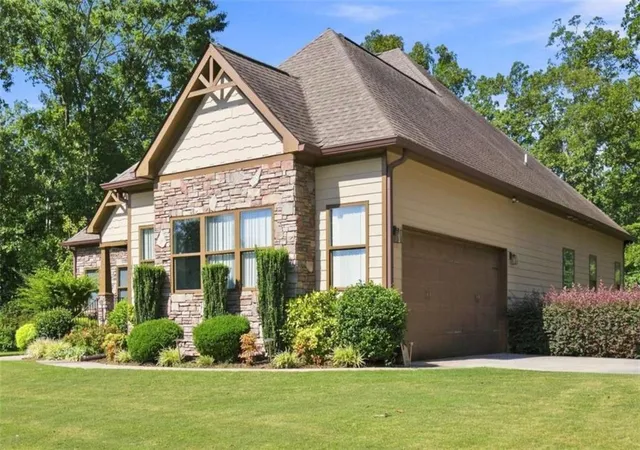 Photo 3 of Single family home for sale at 159 N Edenfield Ridge Dr, Rome, GA 30161 | MLS# 7833818 | Listing updated on 2026-09-16