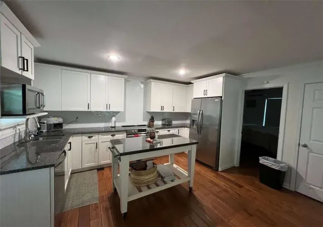 Photo 3 of Condo for sale at 9010 B 1 Prestige Ln #1, Gainesville, GA 30506 | MLS# 7839784 | Listing updated on 2026-09-18