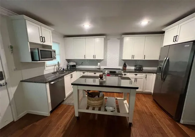 Photo 4 of Condo for sale at 9010 B 1 Prestige Ln #1, Gainesville, GA 30506 | MLS# 7839784 | Listing updated on 2026-09-18