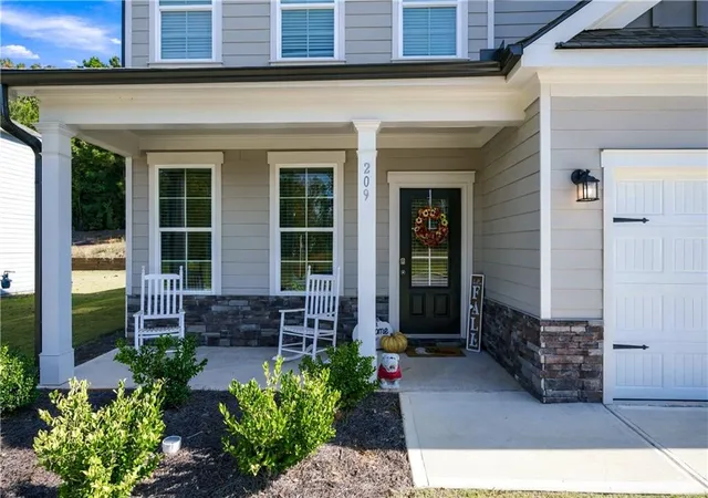 Photo 2 of Single family home for sale at 209 Annie Ln, Statham, GA 30666 | MLS# 7856328 | Listing updated on 2026-10-29
