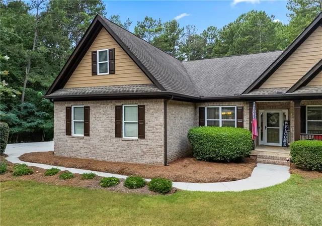 Photo 3 of Single family home for sale at 1400 Giles Rd, Monroe, GA 30655 | MLS# 7836121 | Listing updated on 2026-09-11