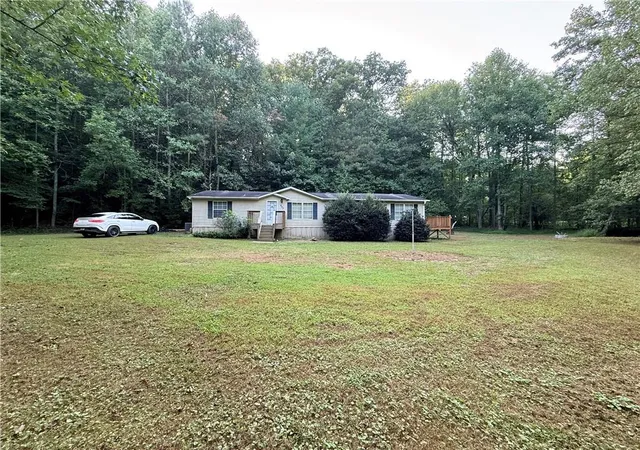 Photo 1 of Sale Pending at 953 Nugget Ln, Ellijay, GA 30540 | MLS# 7821110 | Listing updated on 2026-10-02