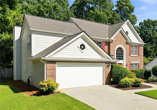 Photo 46 of Sale Pending at 1105 Olivine Dr, Johns Creek, GA 30022 | MLS# 7832878 | Listing updated on 2026-10-22