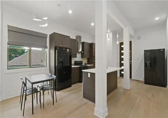 Photo 3 of Single family home for sale at 210 Mathewson Pl SW, Atlanta, GA 30314 | MLS# 7860135 | Listing updated on 2026-10-29