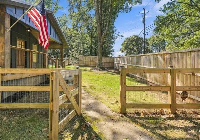 Photo 3 of Sale Pending at 1354 Butterworth Rd, Canton, GA 30114 | MLS# 7837242 | Listing updated on 2026-10-10