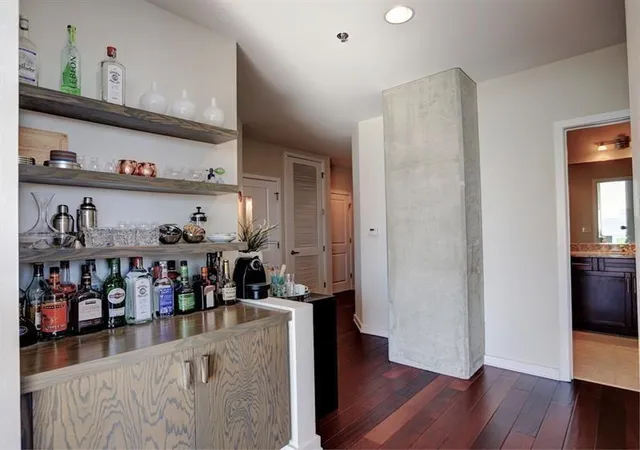 Photo 4 of Condo for sale at 855 NE Peachtree St #2413, Atlanta, GA 30308 | MLS# 7859763 | Listing updated on 2026-10-27