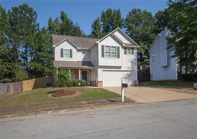 Photo 1 of Single family home for sale at 319 Sapphire Bnd, Riverdale, GA 30296 | MLS# 7828704 | Listing updated on 2026-09-08