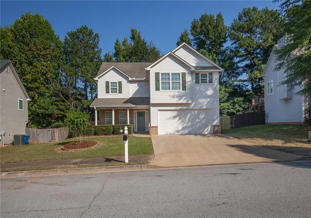 Photo 2 of Single family home for sale at 319 Sapphire Bnd, Riverdale, GA 30296 | MLS# 7828704 | Listing updated on 2026-09-08