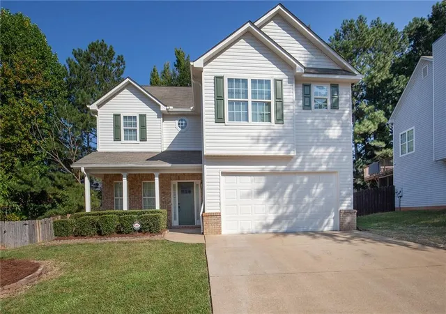 Photo 2 of Single family home for sale at 319 Sapphire Bnd, Riverdale, GA 30296 | MLS# 7828704 | Listing updated on 2026-09-08