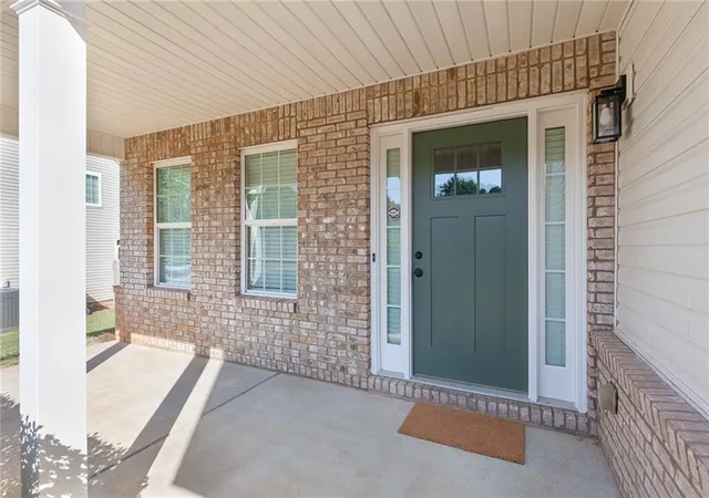 Photo 3 of Single family home for sale at 319 Sapphire Bnd, Riverdale, GA 30296 | MLS# 7828704 | Listing updated on 2026-09-08