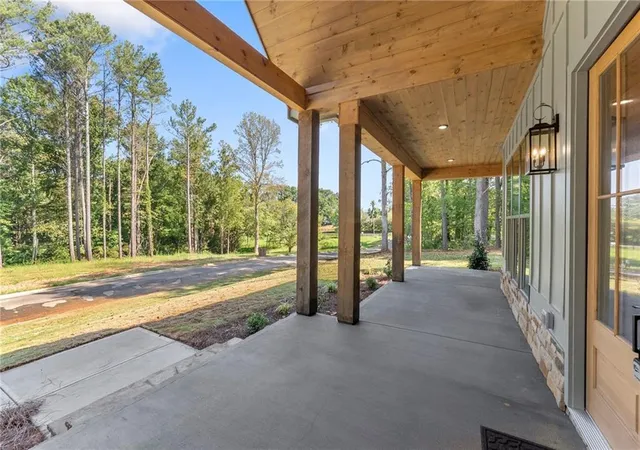 Photo 3 of Single family home for sale at 75 Lowe Ln, Talking Rock, GA 30175 | MLS# 7832629 | Listing updated on 2026-09-09