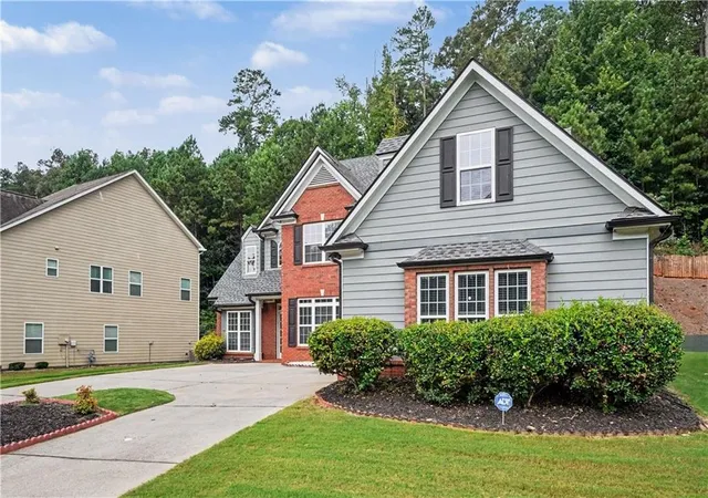 Photo 3 of Sale Pending at 72 Dorys Wy, Dallas, GA 30157 | MLS# 7825396 | Listing updated on 2026-09-05