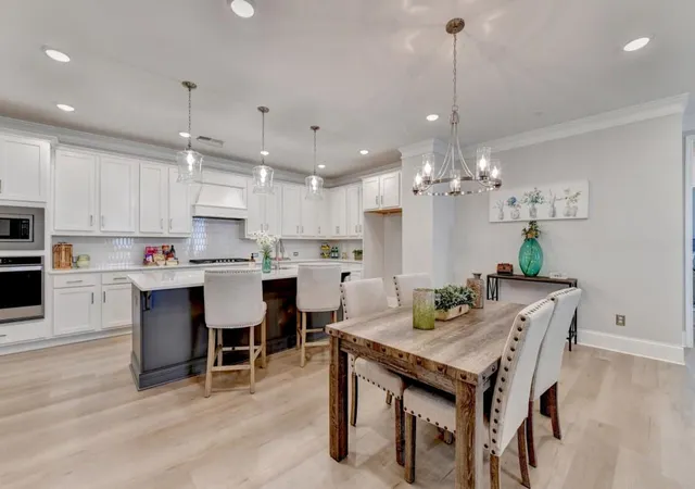 Photo 4 of Single family home for sale at 145 Redford Ln, Canton, GA 30115 | MLS# 7835458 | Listing updated on 2026-09-11