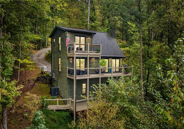 Photo 3 of Sale Pending at 250 Noah Cir, Ellijay, GA 30540 | MLS# 7848336 | Listing updated on 2026-10-06