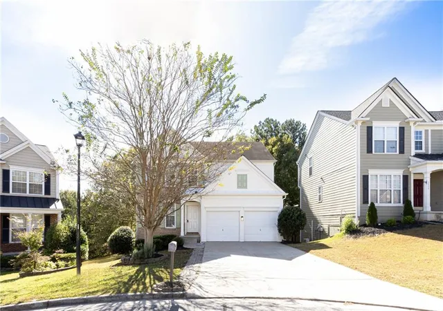 Photo 2 of Single family home for sale at 6450 Jonabell Ln, Cumming, GA 30040 | MLS# 7860050 | Listing updated on 2026-10-27