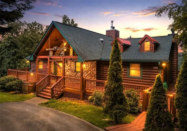 Photo 3 of Single family home for sale at 551 Amy Crk Cir, Ellijay, GA 30540 | MLS# 7856568 | Listing updated on 2026-10-21
