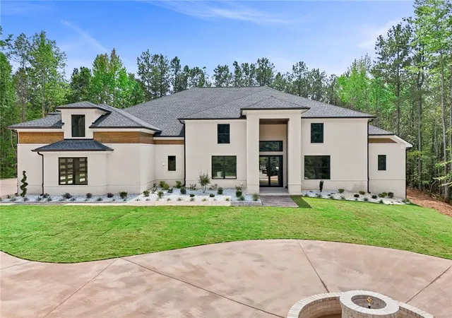 Photo 2 of Single family home for sale at 9800 Cedar Grove Rd, Chattahoochee Hills, GA 30213 | MLS# 7825784 | Listing updated on 2026-09-29