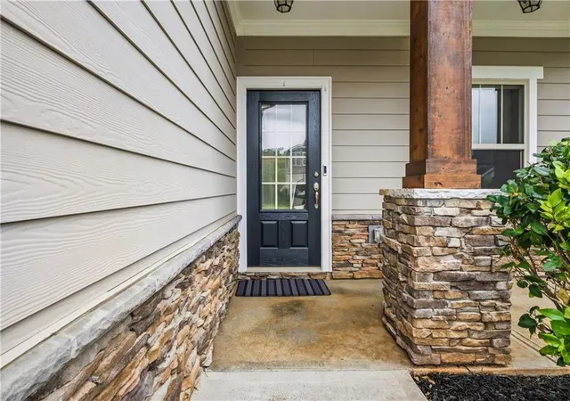 Photo 2 of Single family home for sale at 3665 Summerpoint Xing, Cumming, GA 30028 | MLS# 7784713 | Listing updated on 2026-10-01