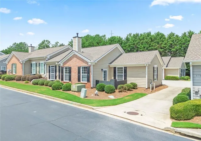 Photo 2 of Sale Pending at 774 Camry Cir, Dallas, GA 30157 | MLS# 7811898 | Listing updated on 2026-10-07