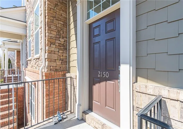 Photo 3 of Townhouse for sale at 2150 Wylmoor Way SE, Smyrna, GA 30080 | MLS# 7834940 | Listing updated on 2026-09-15