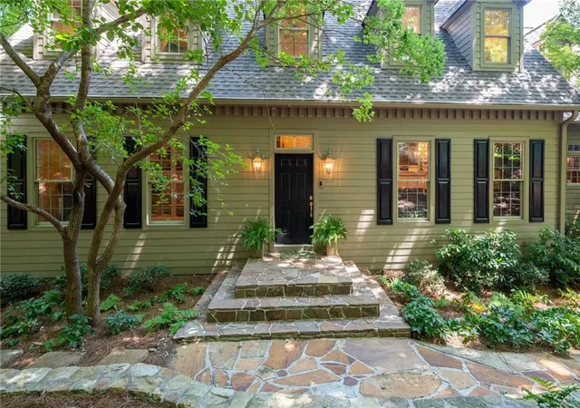 Photo 3 of Single family home for sale at 1104 Ridgeview Dr, Jasper, GA 30143 | MLS# 7824441 | Listing updated on 2026-09-05