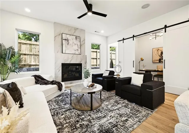 Photo 4 of Townhouse for sale at 225 Stovall St SE #B, Atlanta, GA 30316 | MLS# 7830502 | Listing updated on 2026-09-10
