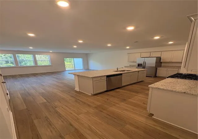Photo 3 of Townhouse for sale at 2562 States Ave, Atlanta, GA 30360 | MLS# 7839070 | Listing updated on 2026-09-29