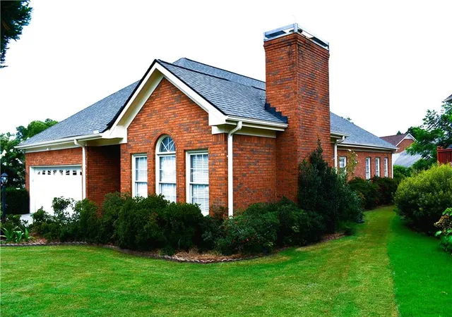 Photo 3 of Single family home for sale at 1970 Stockton Walk Ln, Snellville, GA 30078 | MLS# 7823053 | Listing updated on 2026-09-13