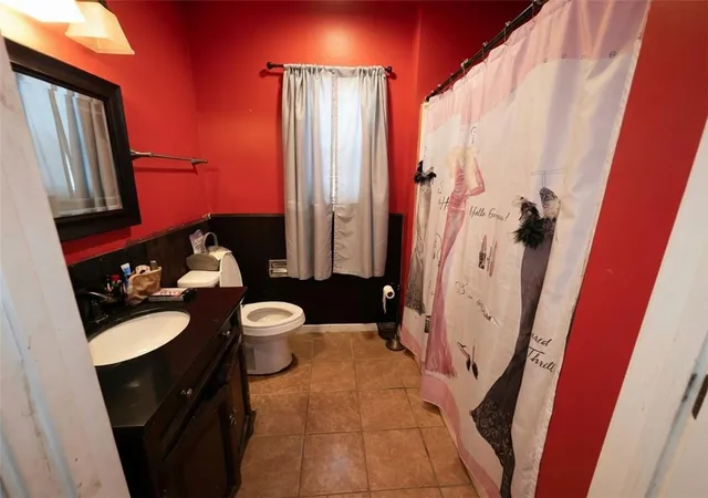 Photo 4 of Single family home for sale at 335 Howell Dr SW, Atlanta, GA 30331 | MLS# 7860182 | Listing updated on 2026-10-29