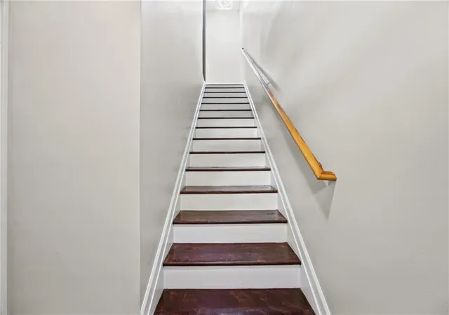 Photo 3 of Townhouse for sale at 951 Glenwood Ave SE #2001, Atlanta, GA 30316 | MLS# 7859516 | Listing updated on 2026-10-27