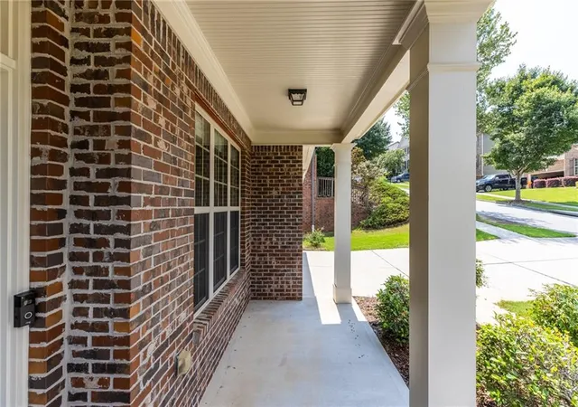 Photo 3 of Sale Pending at 1075 Crescent Ridge Dr, Buford, GA 30518 | MLS# 7842366 | Listing updated on 2026-09-30
